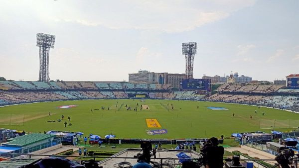 আকাশ মেঘলা