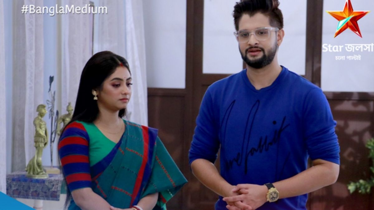 Bangla Medium বাংলায় পড়েও কর্মক্ষেত্রে জায়গা তৈরি করা যায়! আড্ডায়