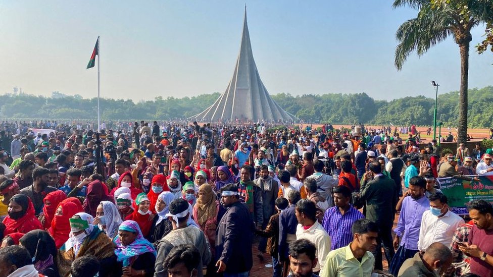 জাতীয় স্মৃতিসৌধ জাতীয় স্মৃতিসৌধ